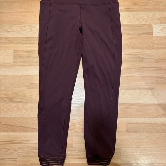 Lululemon Find Focus 7/8 Tight *25" - Picture 5 of 9